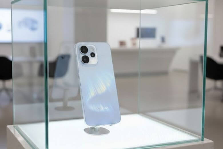 OPPO Reno16 Pro Mini ra mắt khi nào? Có gì mới? 10 OPPO Reno16 Pro Mini camera 200MP và telephoto periscope 50MP hiếm phân khúc dưới 20 triệu.