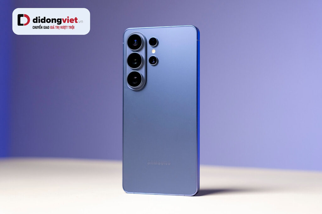 AI trên Samsung S26 Ultra có gì mới? Công nghệ với Privacy Display đỉnh cao, tạo ảnh thế hệ mới 11 Samsung Galaxy S26 Ultra tích hợp AI sâu vào từng tính năng, từ Privacy Display chống nhìn trộm đến chỉnh sửa ảnh bằng lệnh văn bản.