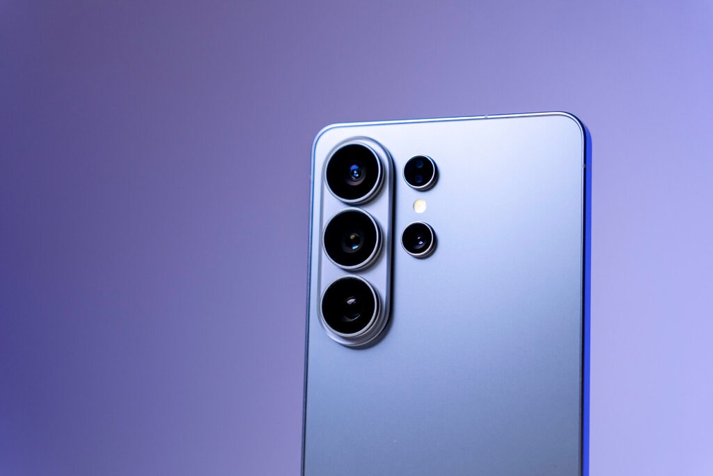 Cấu hình Samsung Galaxy S26 Ultra: Snapdragon 8 Elite Gen 5, Sạc 60W và Thiết kế "Siêu Mẫu" 8 cấu hình Samsung Galaxy S26 Ultra - Hiệu năng