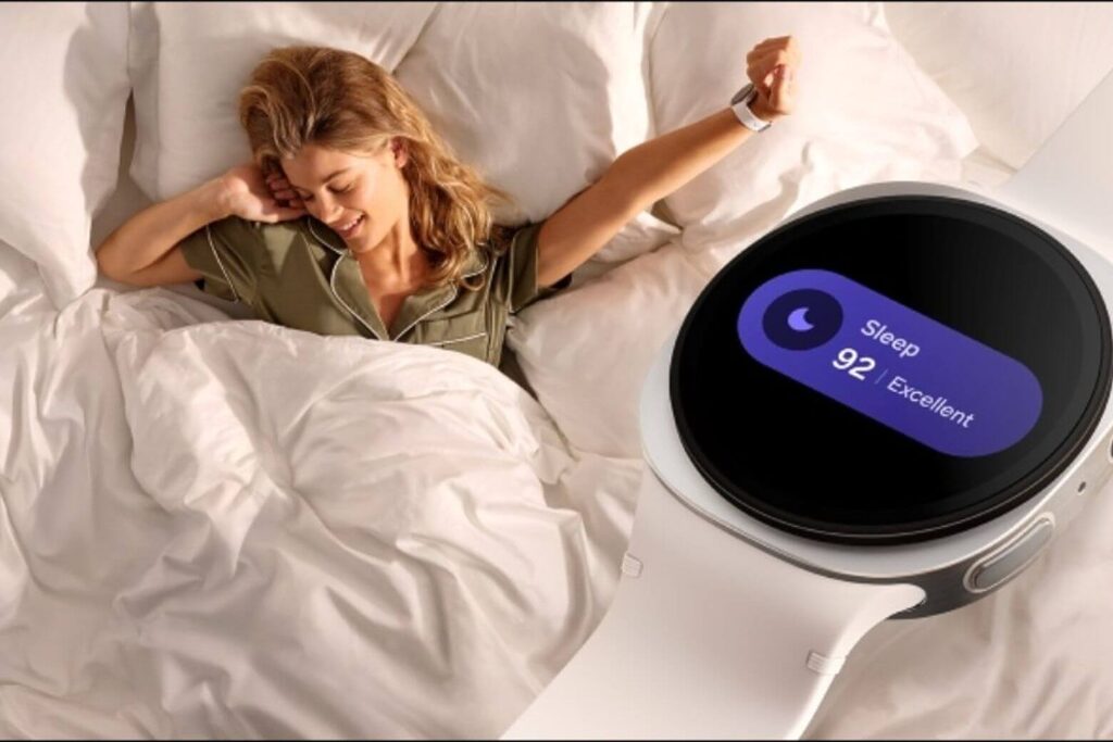 Samsung Galaxy Watch8 theo dõi toàn diện sức khỏe: nhịp tim, SpO2, giấc ngủ, nhiệt độ, ECG, phân tích cơ thể.