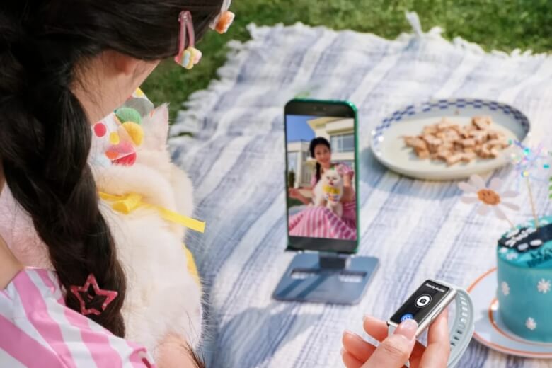 Huawei Band 11 Pro có gì mới với tính năng chụp ảnh từ xa