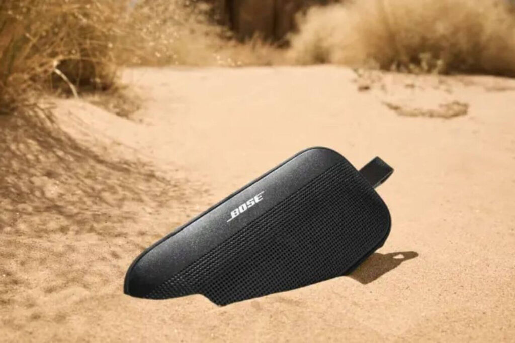 Loa Bose của nước nào? 5 lý do tạo nên ""tượng đài"" âm thanh Mỹ 13 Dòng loa Bluetooth SoundLink của Bose chinh phục giới trẻ với pin trâu, kháng nước IP67 và công nghệ âm thanh thông minh.