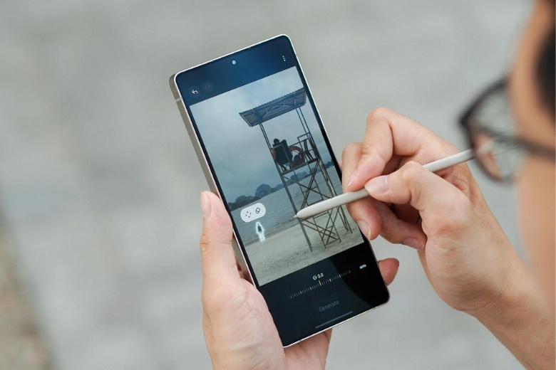 Galaxy AI và AI tạo sinh trên Samsung Galaxy S26 Ultra 256GB