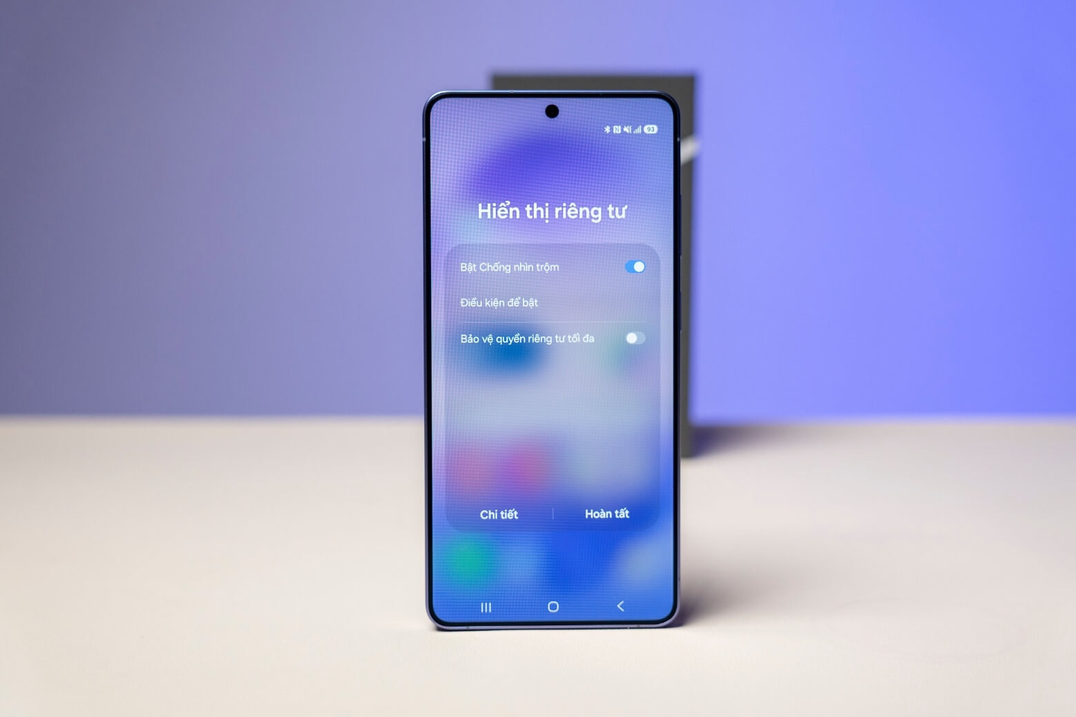 Samsung Galaxy S26 Ultra 512GB giá bao nhiêu? Giá mới nhất! 13 Samsung Galaxy S26 Ultra 512GB giá bao nhiêu - Màn hình chống nhìn trộm Privacy Display