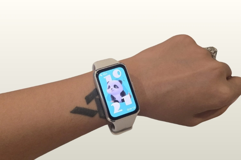 trên tay Huawei Band 11 - thiết kế