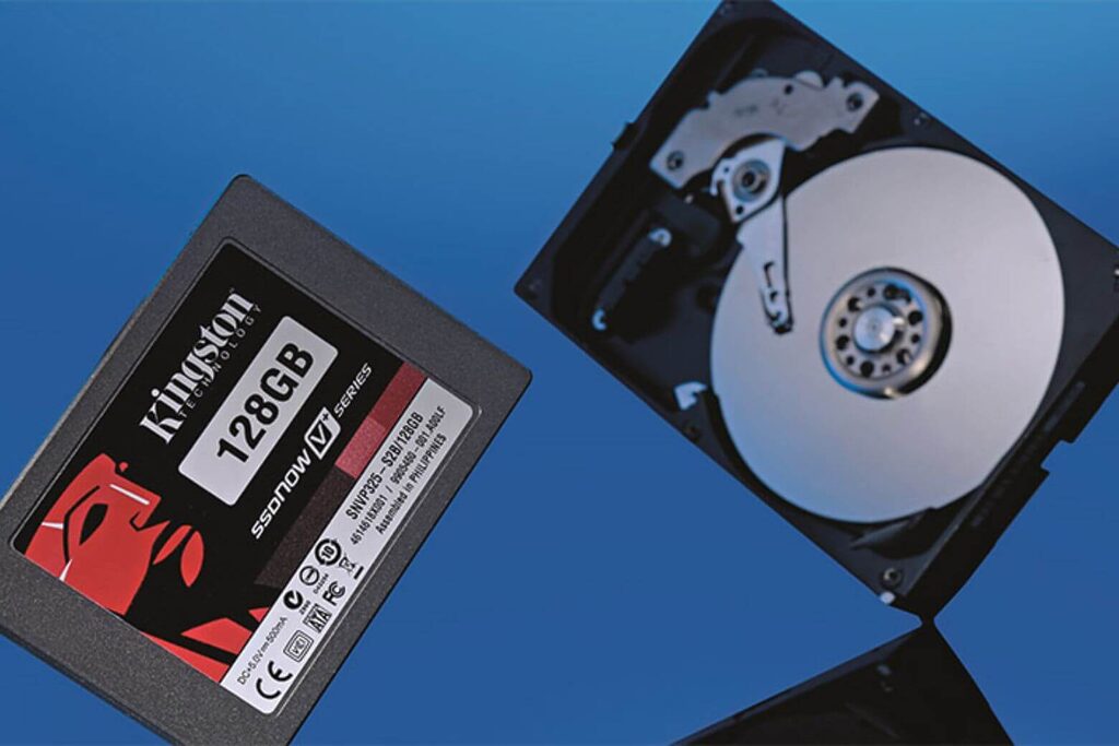 SSD nhanh hơn HDD gấp 50 lần, bắt buộc cho khởi động nhanh và mở phần mềm tức thì.