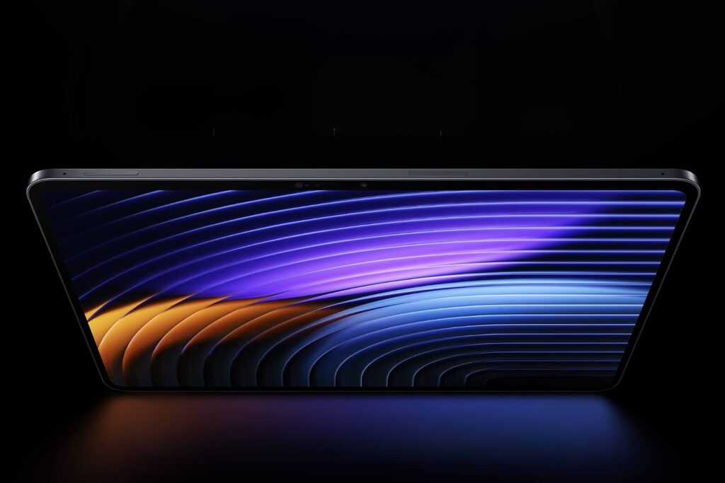 Xiaomi Pad 8 Pro dành cho creator và gamer, Pad 8 thích hợp với người dùng đa năng, công việc.