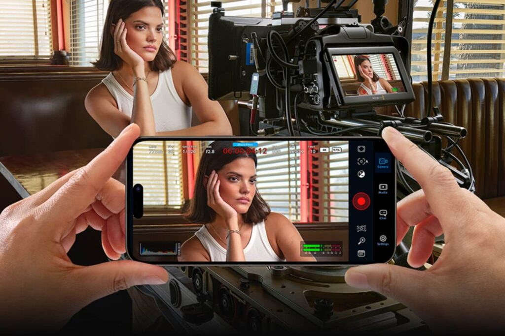 24 App chụp ảnh đẹp iPhone miễn phí, rõ nét không nên bỏ qua 42 Blackmagic Camera — app chụp ảnh đẹp iPhone miễn phí hoàn toàn với hỗ trợ LUT, Log, kiểm soát âm thanh chuyên sâu