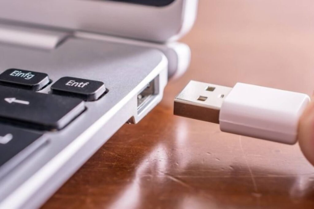 Hướng dẫn cách kết nối điện thoại với máy tính: Đơn giản và hiệu quả 14 cách kết nối điện thoại với máy tính