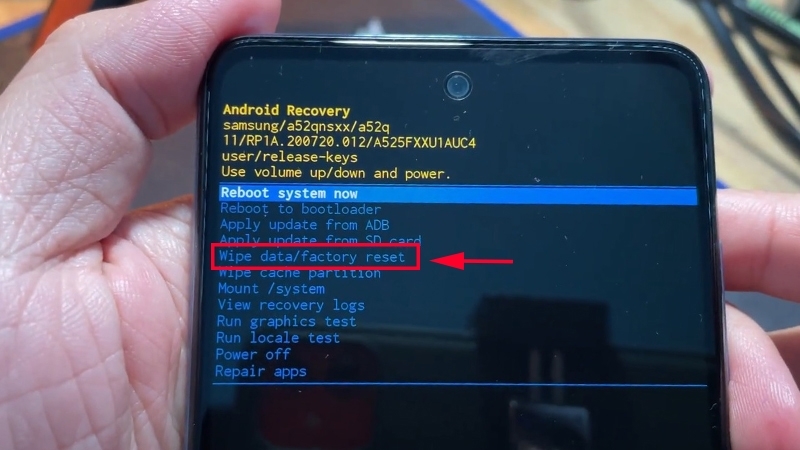Cách hard Reset bằng phím cứng khi máy bị treo