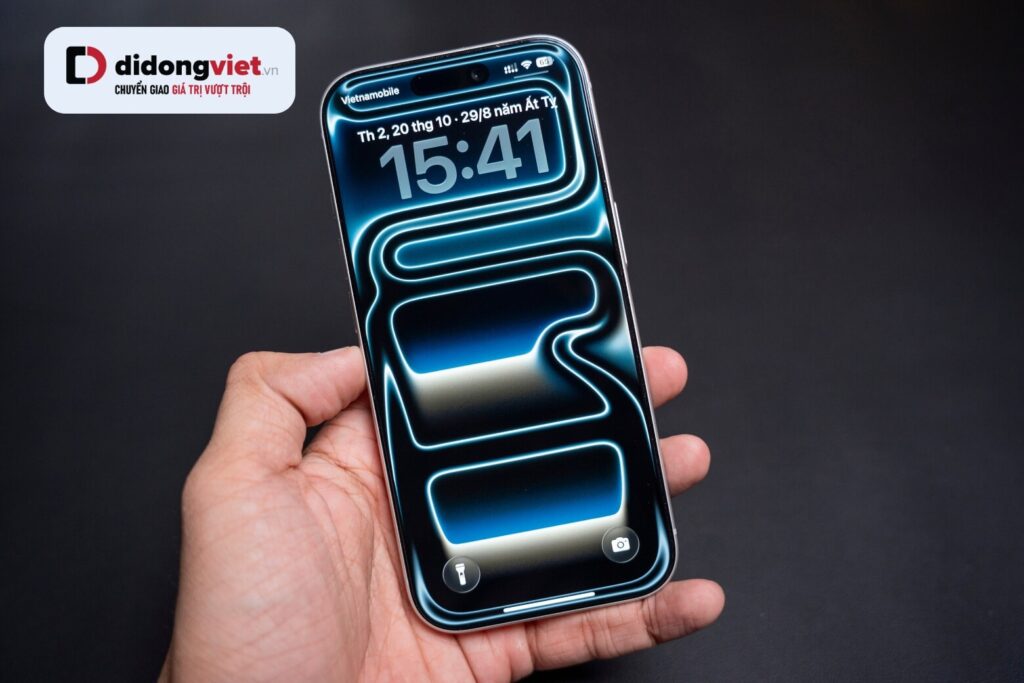 Cấu hình iPhone 17 Pro sau 6 tháng: Sức mạnh phần cứng có xứng đáng để lên đời? 17 Đồng bộ phần cứng-phần mềm sang xử lý tính toán on-device.