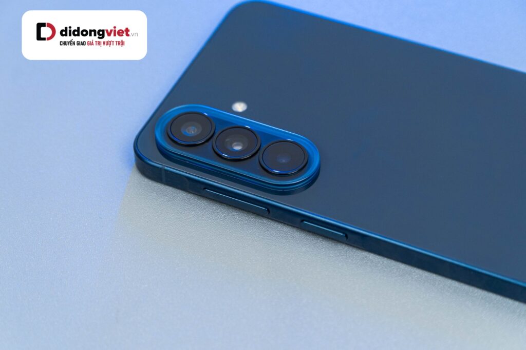 Có nên mua Samsung Galaxy A57? Thiết kế siêu mỏng, AI đẳng cấp, bền nhất phân khúc A Series 12 Samsung Galaxy A57 là smartphone tầm trung đáng mua với thiết kế mỏng và hiệu năng mạnh.