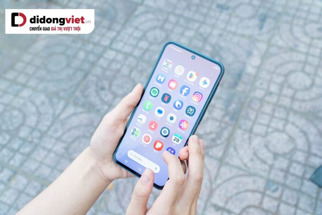Đánh giá Samsung Galaxy A37: Smartphone tầm trung đầu tiên sở hữu sức mạnh AI và thiết kế đỉnh cao 12 Samsung Galaxy A37 nổi bật với màn hình Super AMOLED 120Hz sắc nét, mượt mà