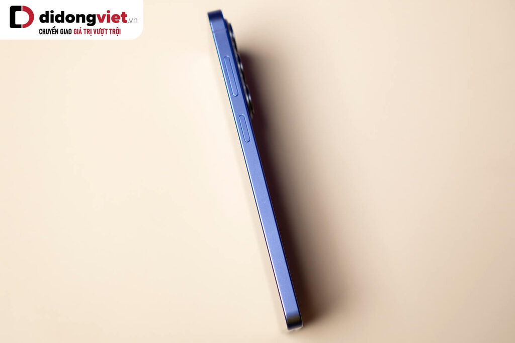 So sánh Samsung Galaxy S26 Plus với Samsung Galaxy S25 Plus- Những cải tiến vượt bật 13 Galaxy S26+ sở hữu thiết kế cao cấp với mặt lưng và mặt trước Gorilla Glass Victus 2