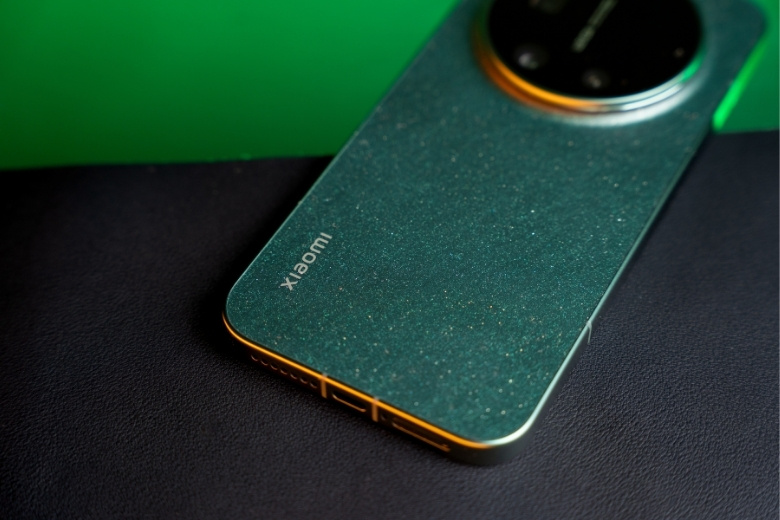 Pin và Sạc Xiaomi 17 Ultra: 6000mAh Dùng Cả Ngày, Sạc 90W Siêu Tốc 11 Tốc độ sạc Xiaomi 17 Ultra