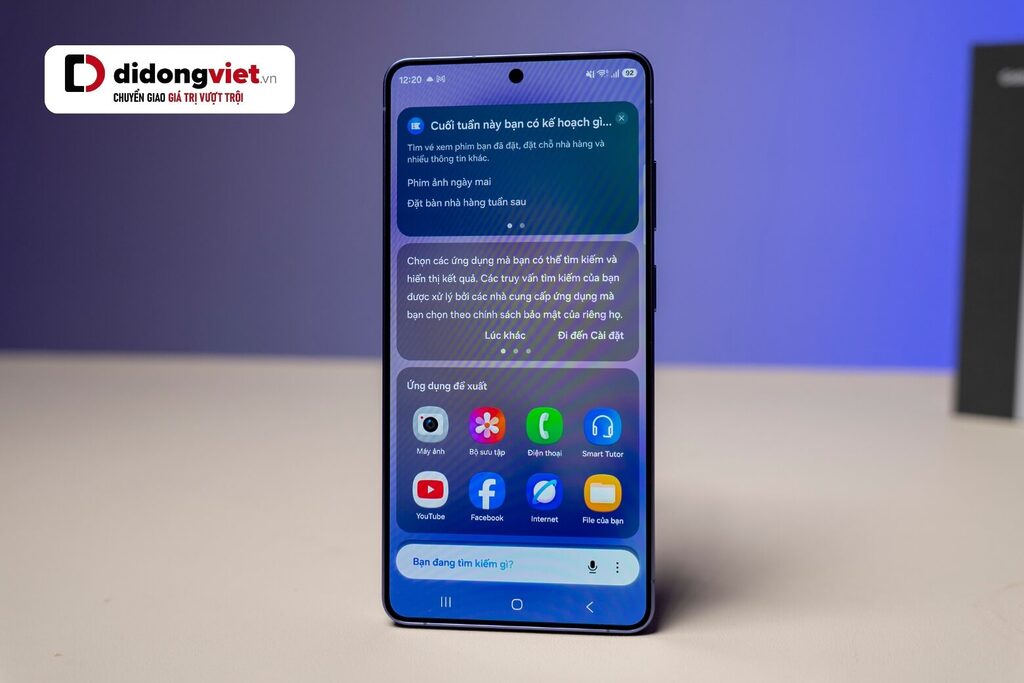 Trải nghiệm Samsung Galaxy S26 Ultra: Camera F/1.4 sáng nhất, chip Snapdragon 8 Elite Gen 5 for Galaxy khủng 25 Samsung S26 Ultra có thể tự hiểu ngữ cảnh email để gợi ý tạo ghi chú, thêm lịch hay kiểm tra thời gian di chuyển,...