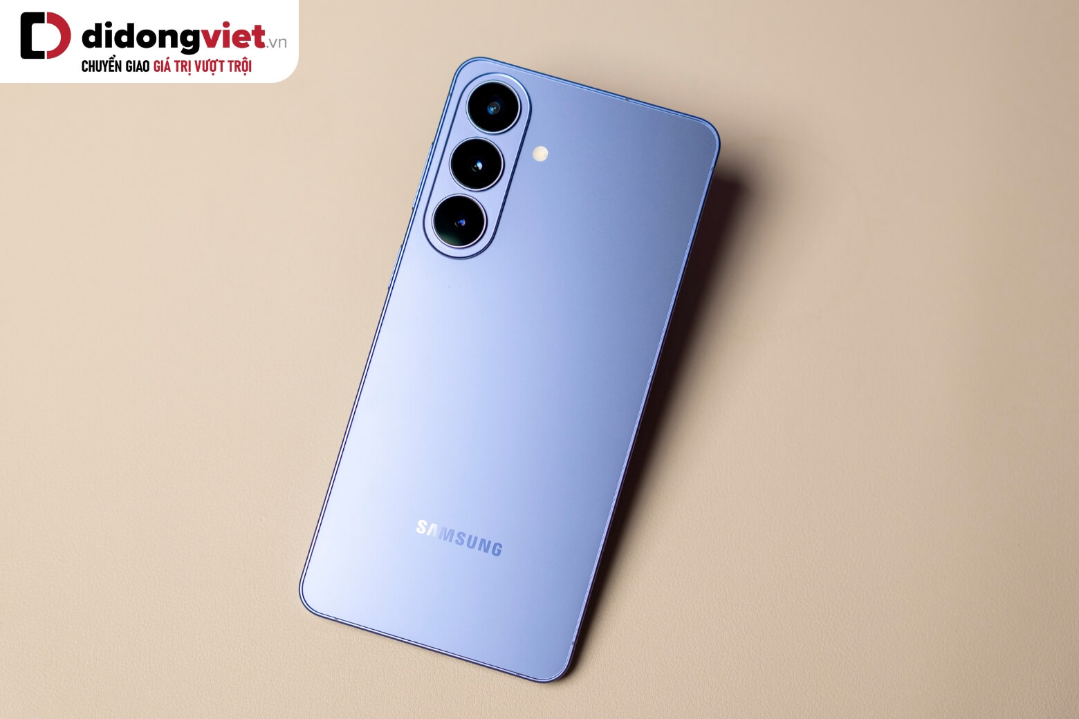 Trên tay Samsung Galaxy S26 Plus