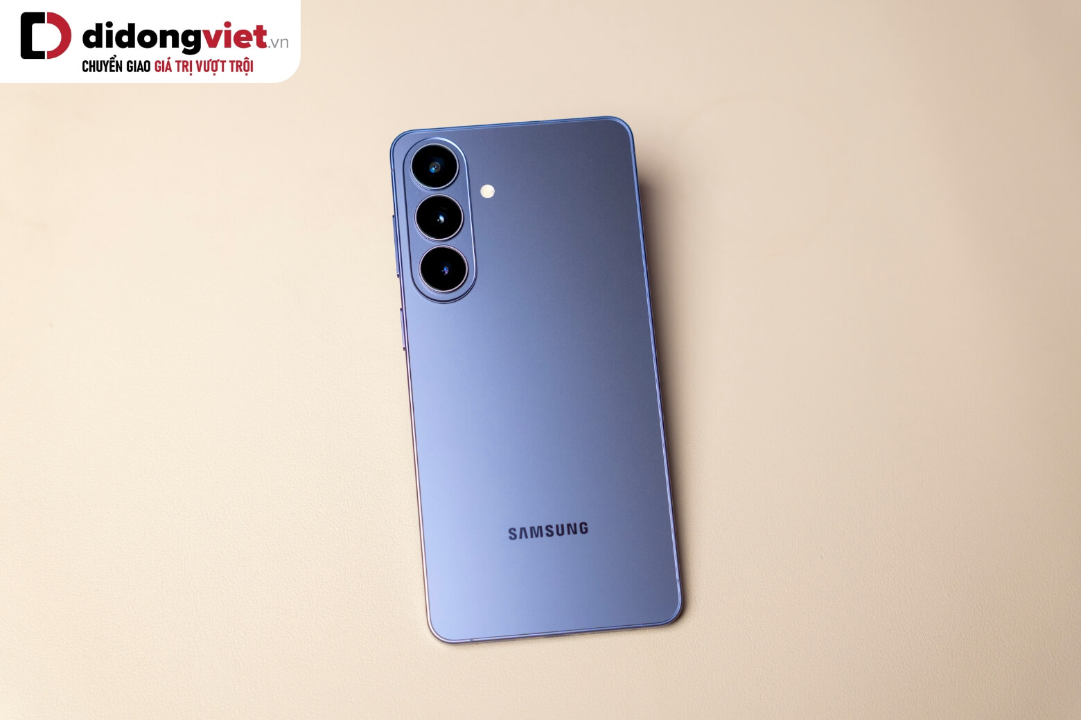 Trên tay Samsung Galaxy S26 Plus