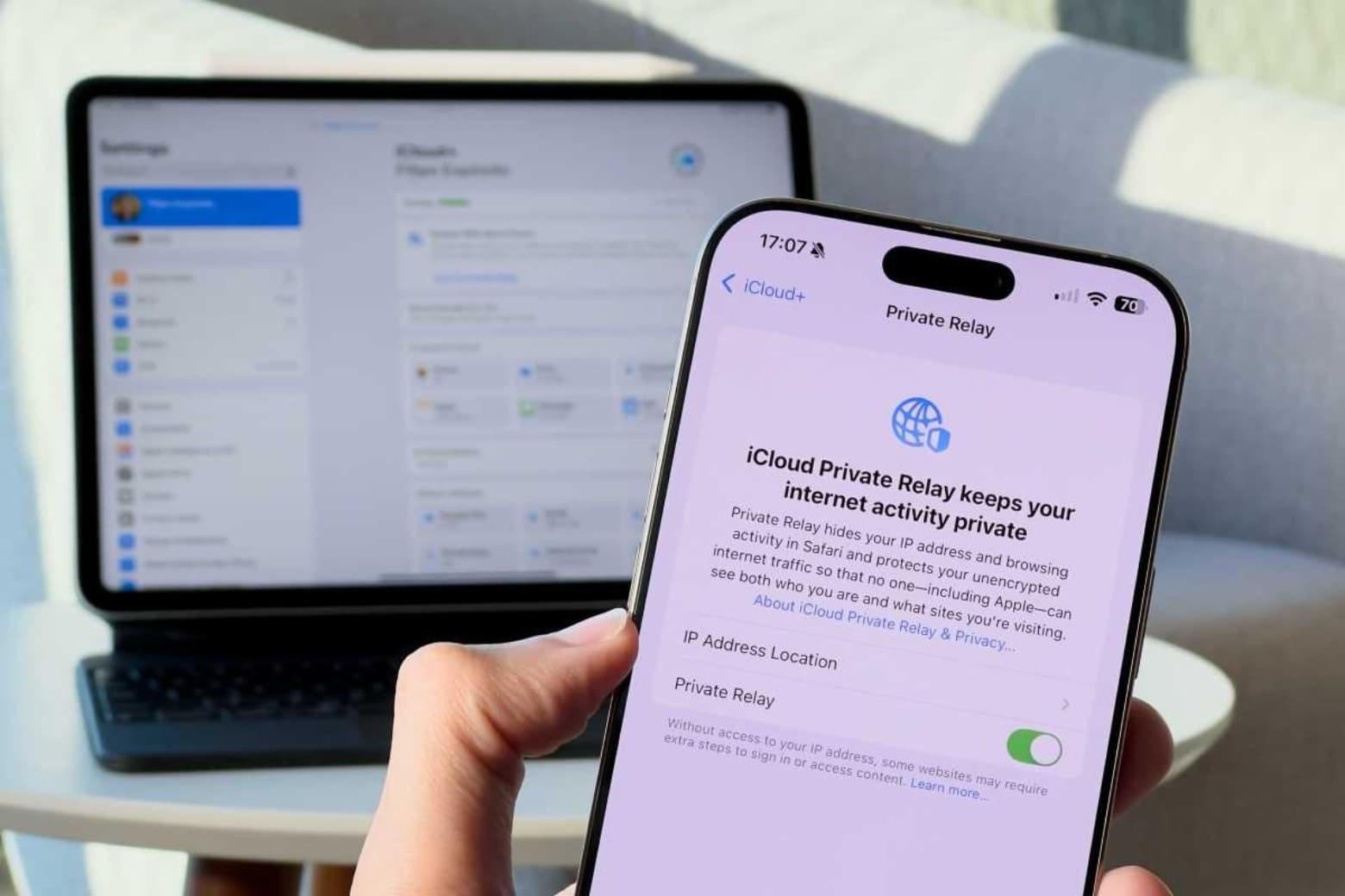 VPN trên iPhone là gì? Hướng dẫn cài đặt và kích hoạt chi tiết 9 VPN hoạt động như thế nào trên iPhone?
