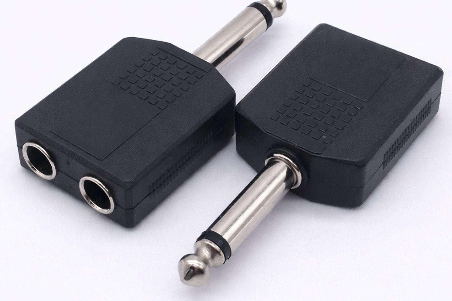 Cách kết nối micro không dây với loa chuẩn kỹ thuật, tiếng trong 7 Cách kết nối micro không dây với loa qua cổng MIC IN