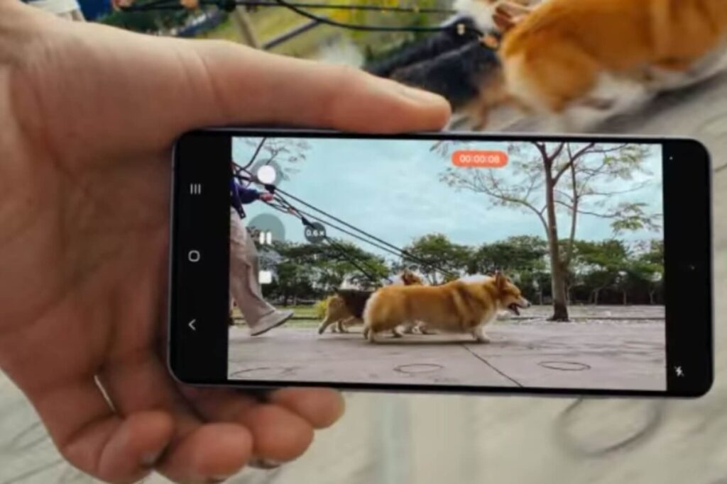 Horizon Lock giữ video luôn cân bằng khi quay.