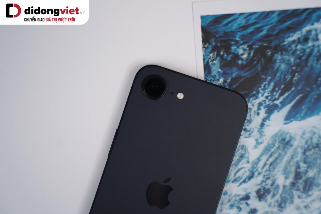 Đánh giá iPhone 16e: Có nên lên đời từ dòng máy cũ để trải nghiệm Apple Intelligence? 13 Đánh giá iPhone 16e