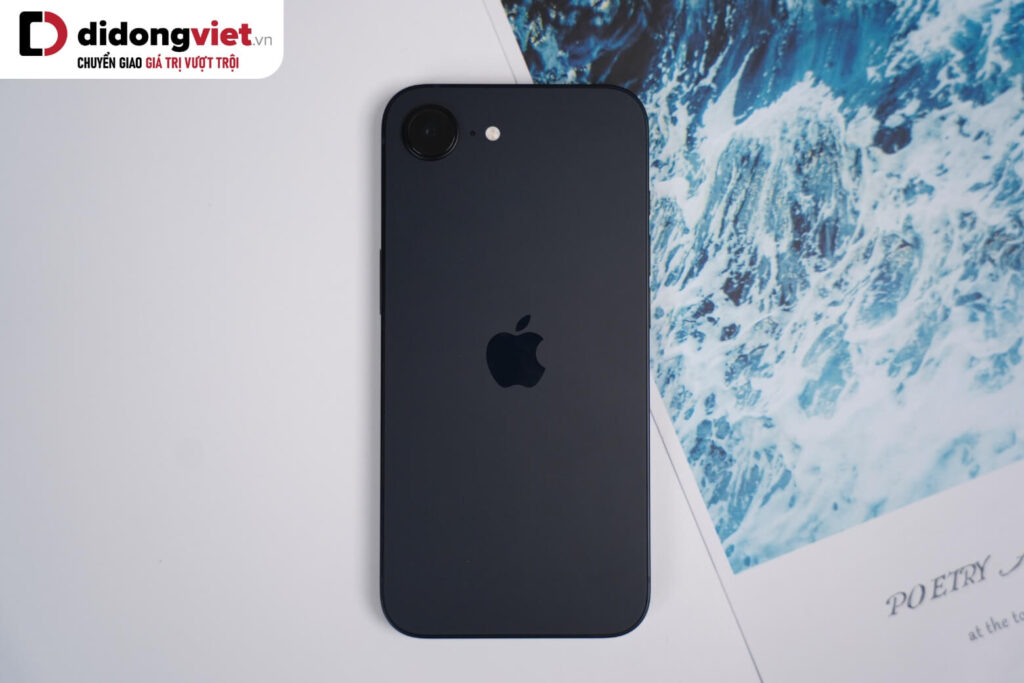 Đánh giá iPhone 16e: Có nên lên đời từ dòng máy cũ để trải nghiệm Apple Intelligence? 10 Đánh giá iPhone 16e