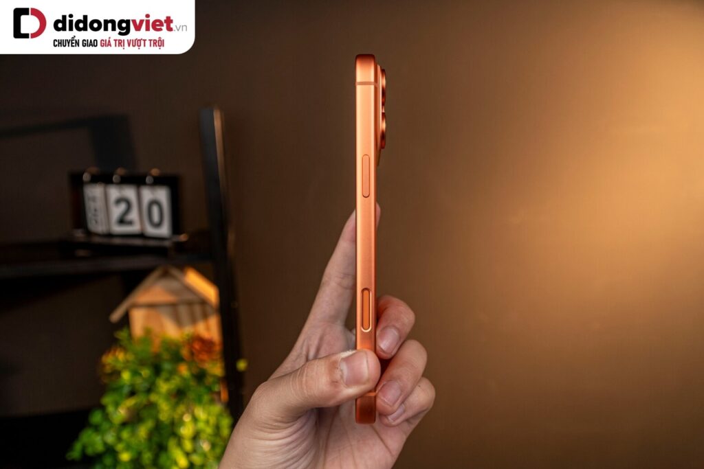 Đánh giá thiết kế iPhone 17 Pro Max sau 6 tháng: Sự thật đằng sau khung nhôm và cụm camera ngang 14 Đánh giá thiết kế iPhone 17 Pro Max