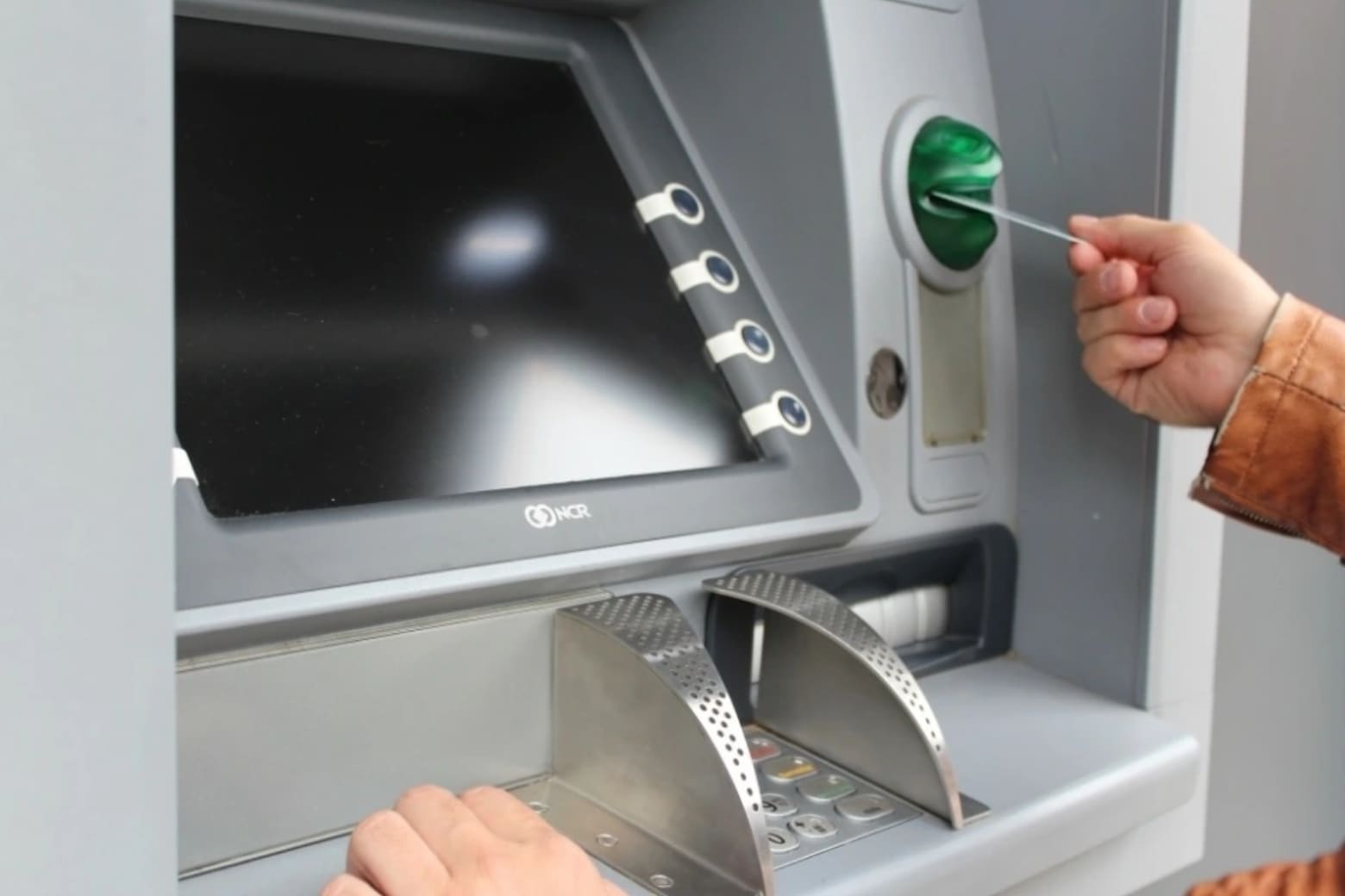 Mã PIN là gì? Chốt chặn vật lý tối thượng bảo vệ tài sản trong kỷ nguyên số 8 ma pin la gi quen ma pin didongviet