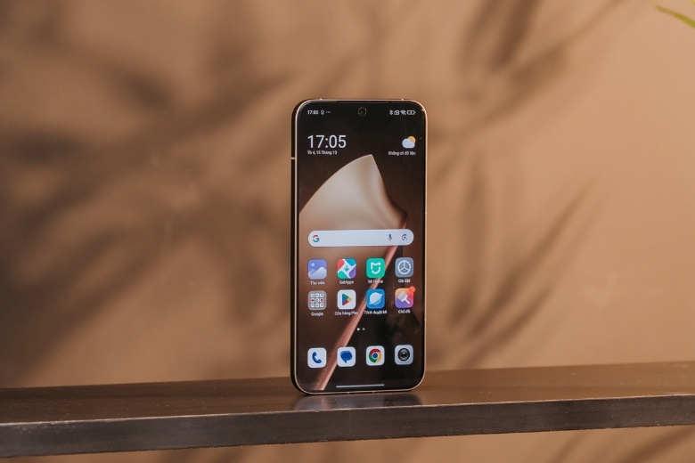 Đánh giá màn hình Xiaomi 15T Pro: Trải nghiệm thực tế từ làm việc ngoài trời đến giải trí ban đêm 7 đánh giá màn hình Xiaomi 15T Pro