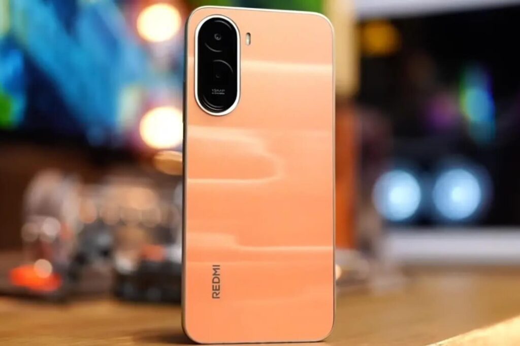 Mở hộp Xiaomi Redmi A7 Pro: Khám phá hộp phụ kiện và trên tay thiết kế thực tế 8 Mở hộp Xiaomi Redmi A7 Pro