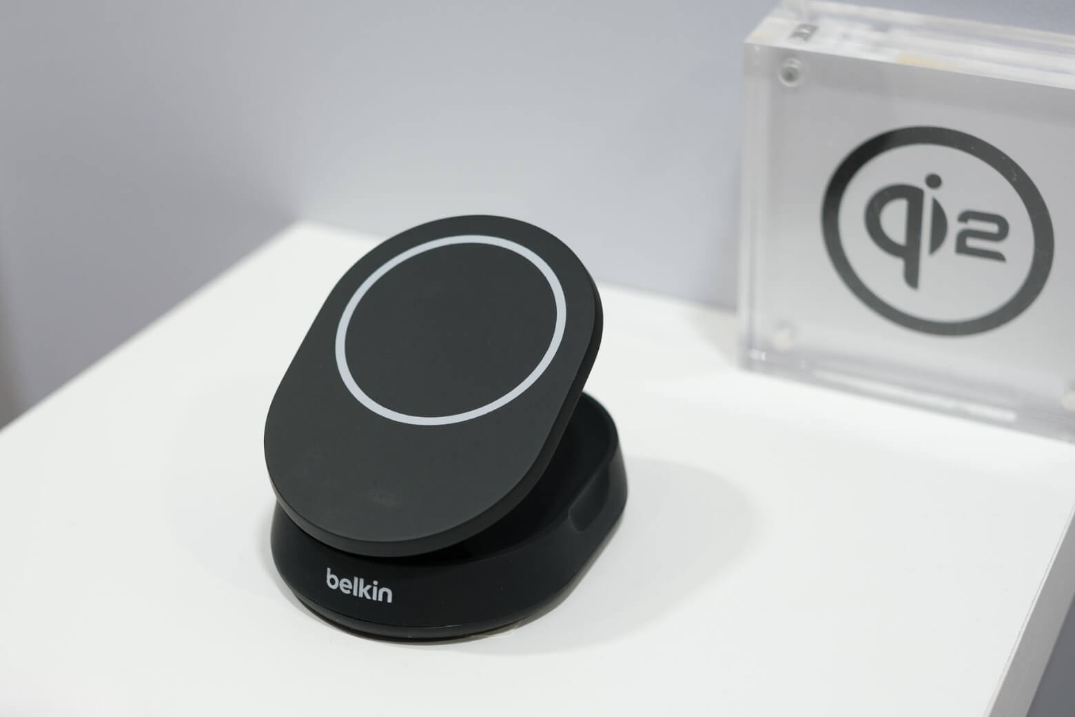 PopSocket là gì? Tác dụng công thái học và xu hướng từ tính MagSafe 2026 9 popsocket là gì chuẩn từ tính MagSafe Qi2