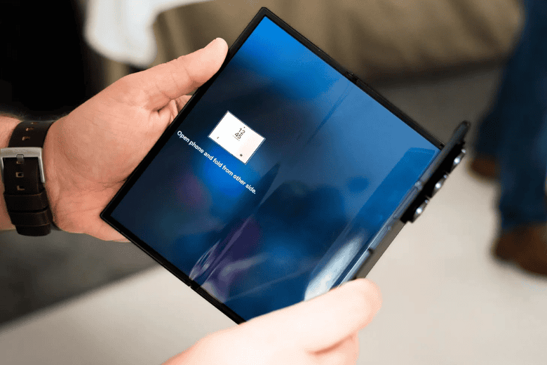 Samsung Galaxy Z TriFold 2: Siêu phẩm gập ba 10 inch phá đảo giới công nghệ 2027 12 Samsung Galaxy Z TriFold 2 trang bị pin 5600mAh