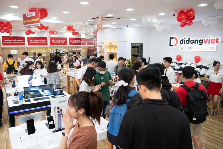 Deal Sốc Cuối Tuần - Mua Gì Cũng Giảm - Tiệc sinh nhật Di Động Việt 609 Lê Hồng Phong & 97 Võ Văn Ngân 6 sinh nhat cua hang di dong viet le hong phong