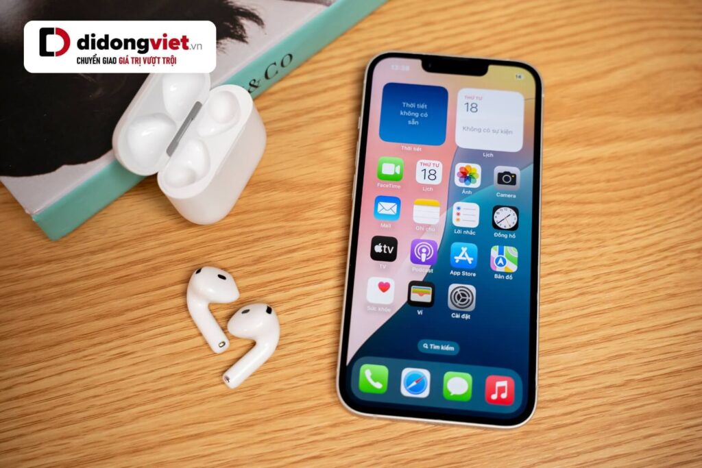 Trên tay iPhone 14 năm 2026: Màu sắc đa dạng, màn hình rực rỡ 10 trên tay iphone 14