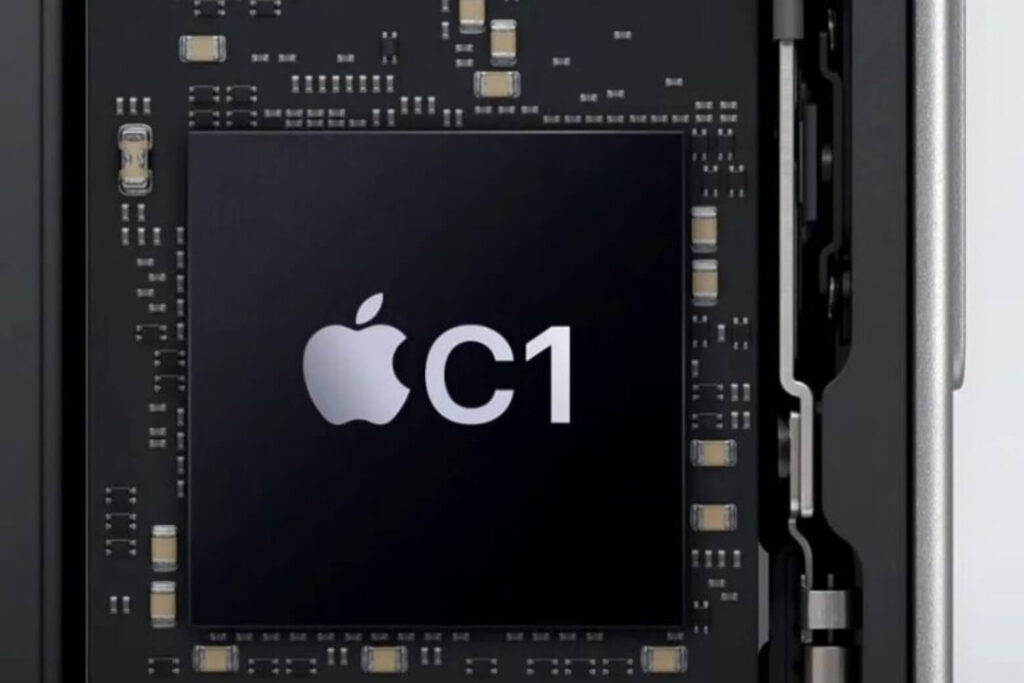 Trên tay iPhone 16e: Chip A18 cực mạnh, siêu nhẹ 167g, giá mềm nhất dòng 16 Series 19 iPhone 16e – modem C1 ổn định, duy trì kết nối tốt ngay cả ở nơi sóng yếu.