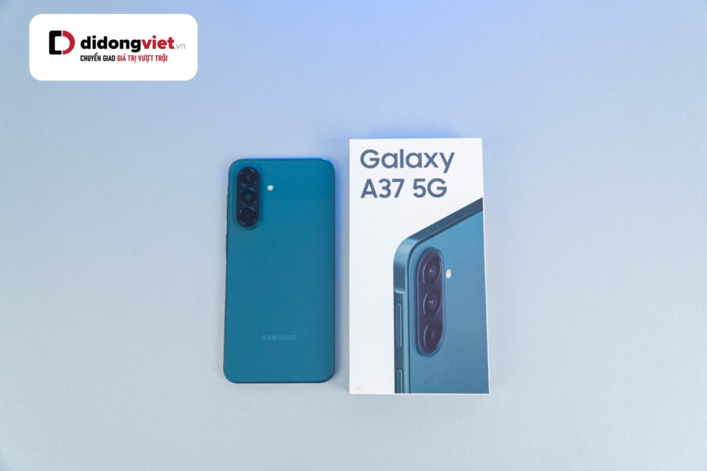 Trên tay Samsung Galaxy A37 – Camera OIS, màn hình AMOLED 1900 nits trong tầm tay tầm trung 19 Hộp Galaxy A37 5G tối giản, gọn gàng theo xu hướng hiện đại.