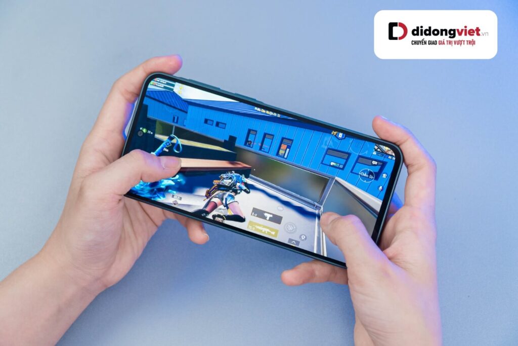 Trên tay Samsung Galaxy A37 – Camera OIS, màn hình AMOLED 1900 nits trong tầm tay tầm trung 26 Galaxy A37 đa nhiệm mượt mà, chuyển app nhanh nhờ RAM 8GB.