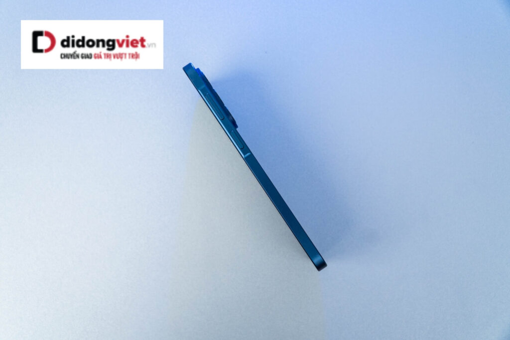 Trên tay Samsung Galaxy A57 - Thiết kế mỏng nhất dòng Galaxy A, chip Exynos 1680 mạnh mẽ 18 Galaxy A57 5G: khung kim loại chắc, lưng kính sang, nút bấm êm.