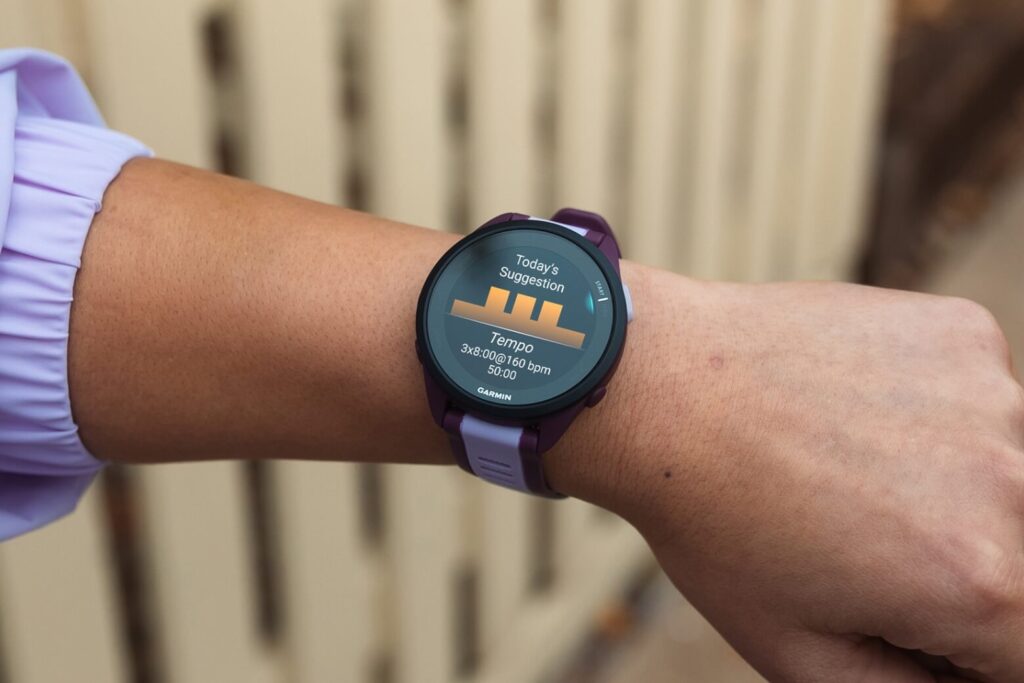 Cấu hình Garmin Forerunner 165
