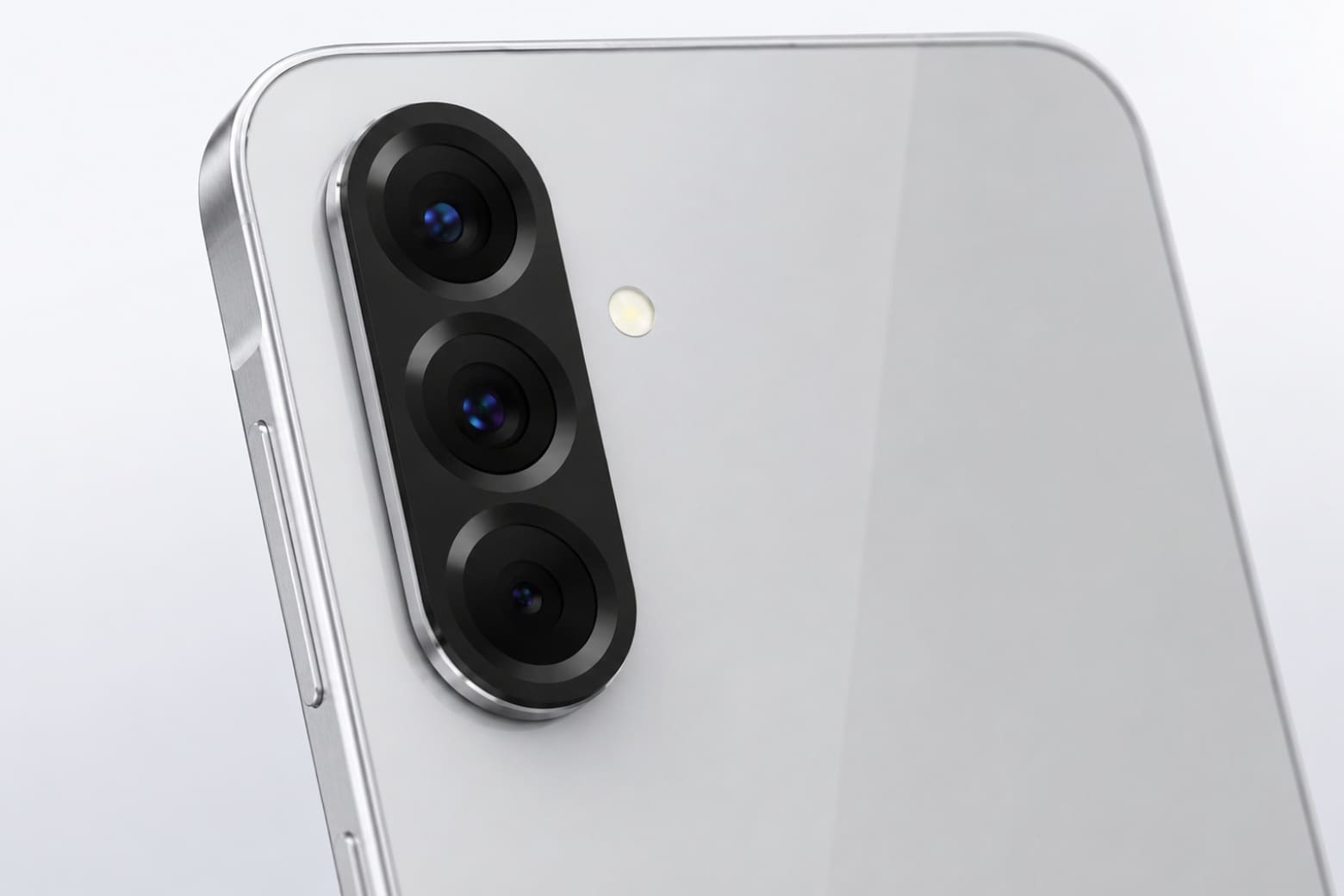 Hệ thống Camera: Đánh giá năng lực nhiếp ảnh và Thay đổi trên cảm biến trước