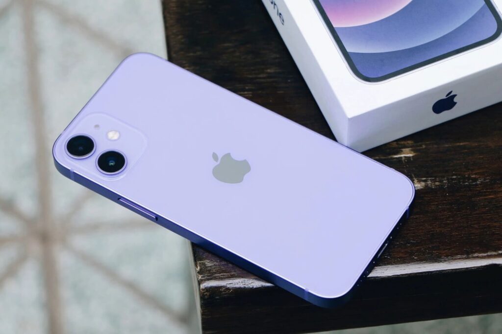 Có nên mua iPhone 12 năm 2026? Đánh giá thực tế từ người dùng 9 có nên mua iphone 12