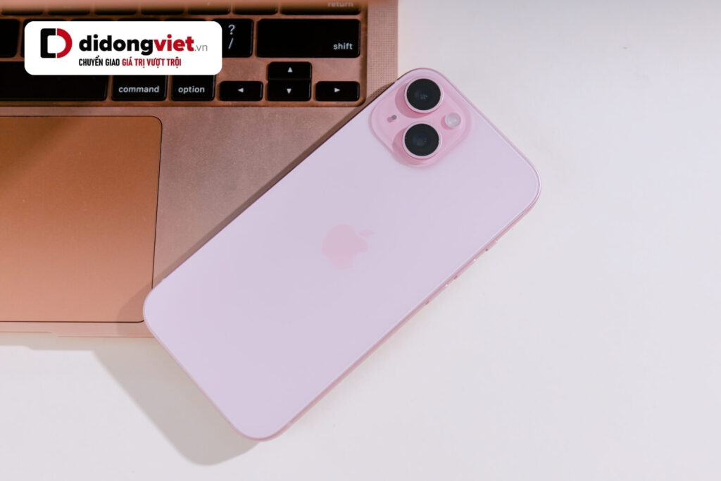 Đánh giá camera iPhone 15 sau 2.5 năm: Trải nghiệm thực tế với cụm camera 48MP 7 đánh giá camera iphone 15