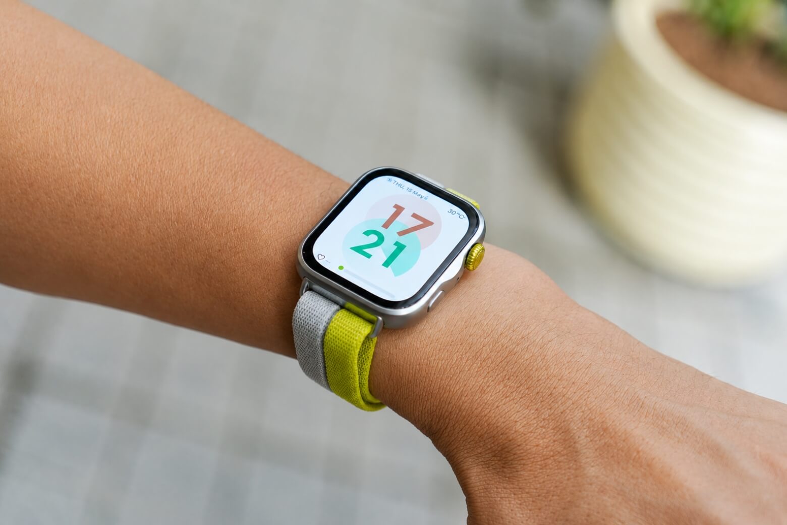 Đánh giá HUAWEI Watch Fit 5 thiết kế mỏng nhẹ