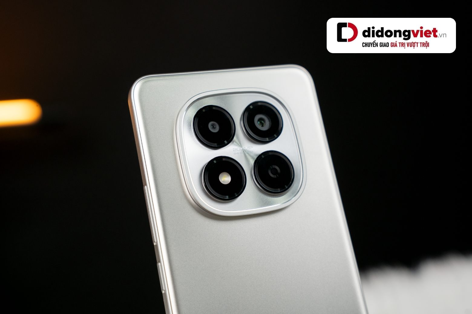 Đánh giá Redmi Note 15 Pro 5G: Trải nghiệm thực tế hiệu năng và pin 13 Đánh giá Redmi Note 15 Pro 5G camera 200MP