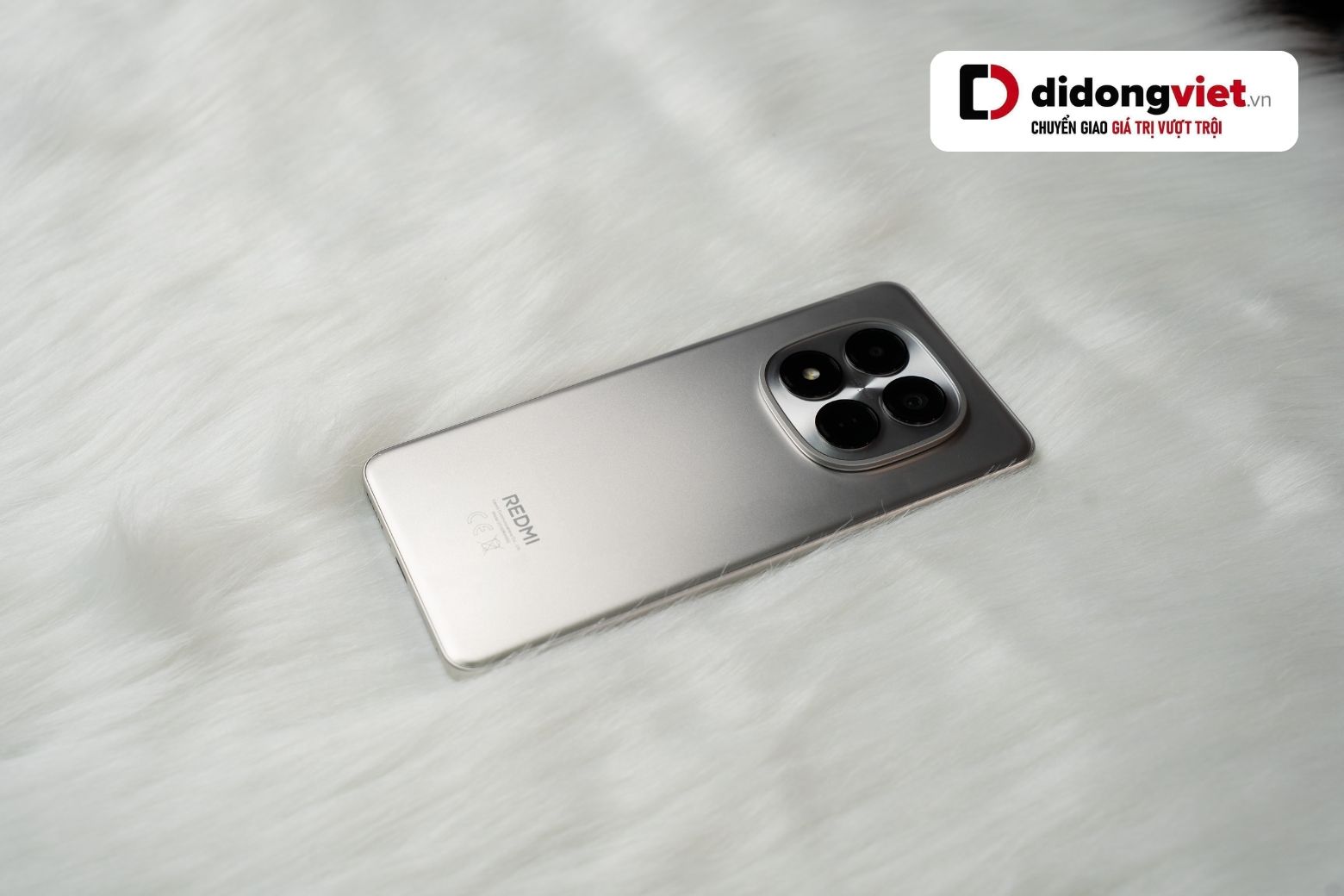 Đánh giá Redmi Note 15 Pro 5G: Trải nghiệm thực tế hiệu năng và pin 9 Đánh giá Redmi Note 15 Pro 5G thiết kế kháng nước