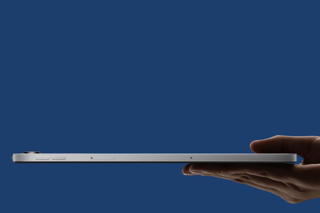 Đánh giá Xiaomi Redmi Pad 2 9.7 4G: Tablet phổ thông có SIM, pin 15 giờ, dùng bền 6 năm 13 Redmi Pad 2 9.7 4G mang lại cảm giác cầm nhẹ tay cùng màn hình 2K 120Hz bảo vệ mắt hiệu quả.
