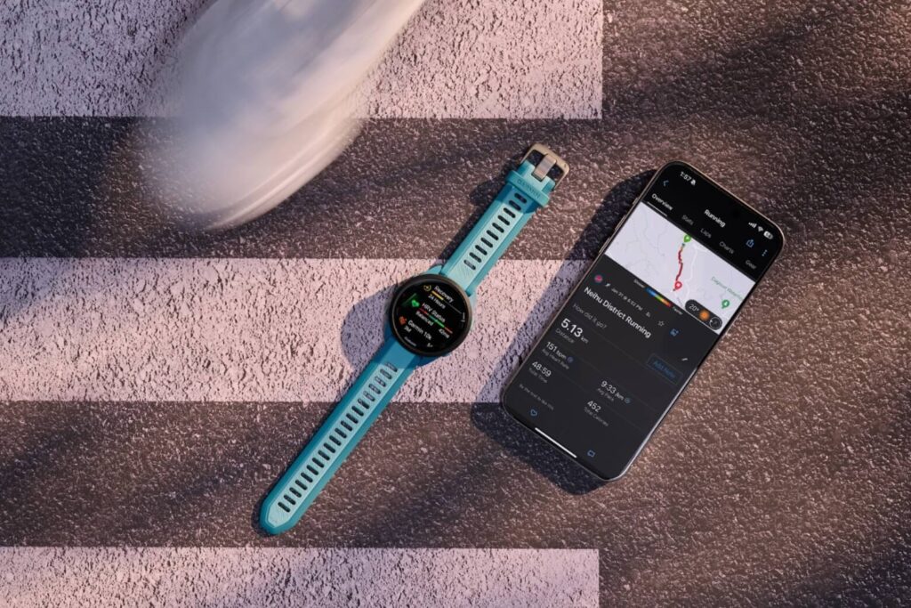 Garmin Forerunner 165 có mấy màu