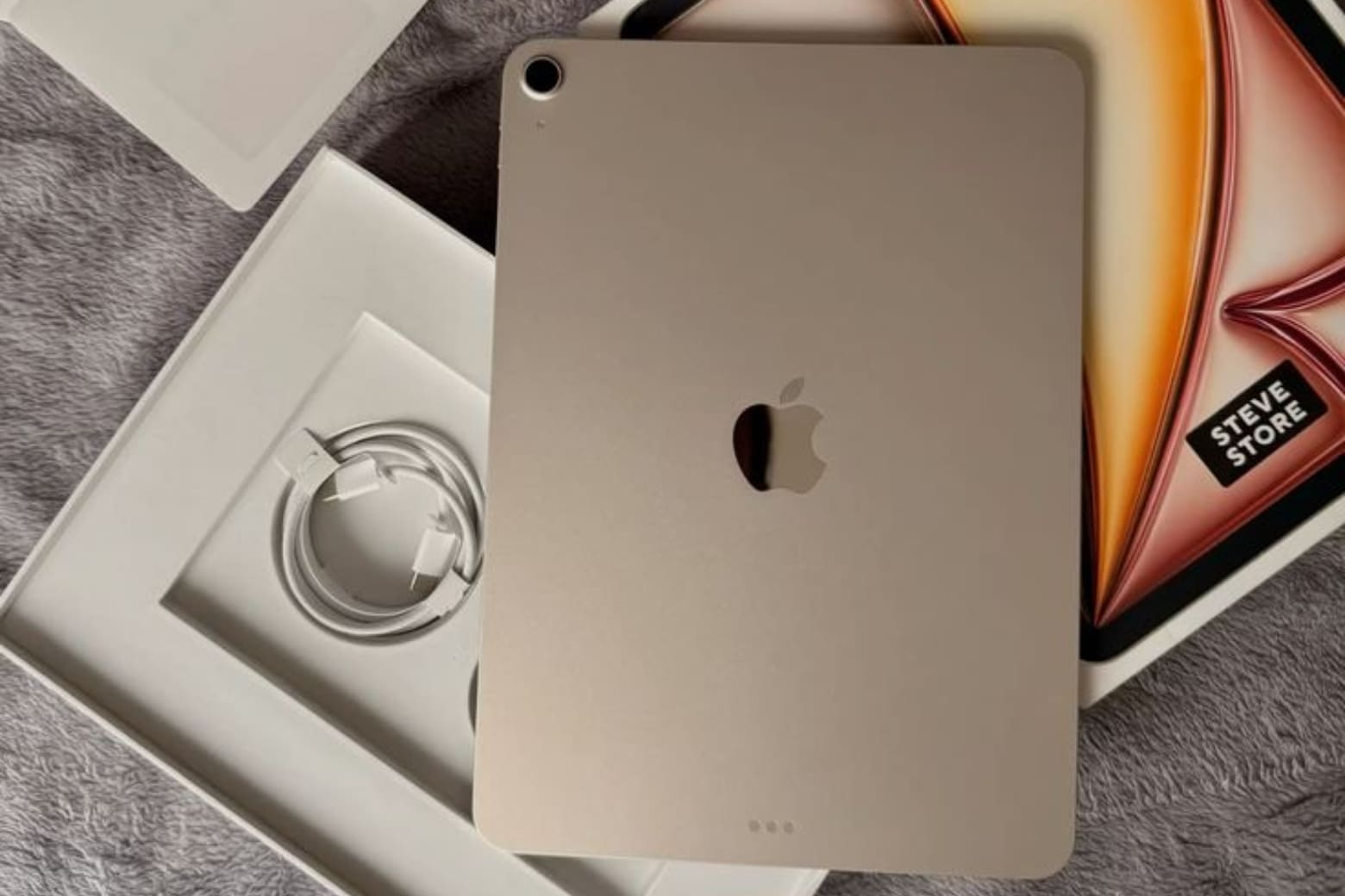 iPad Air M3 màu Ánh sao (Starlight)