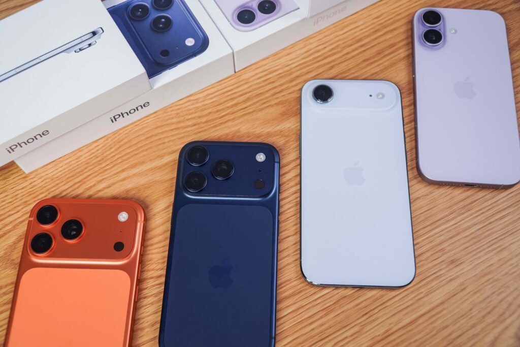 Việc dòng Pro loại bỏ màu đen khiến iPhone 17 đen trở thành lựa chọn tối giản, thực dụng và giữ giá ổn định hơn.